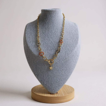 Gargantilla de eslabones