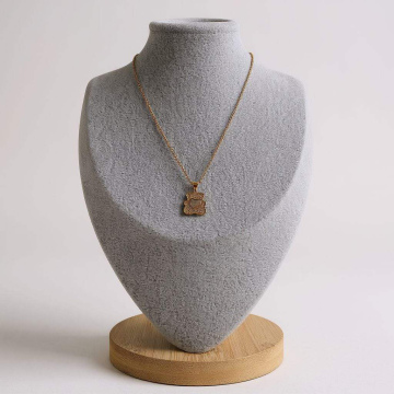 Cadena con dije de oso